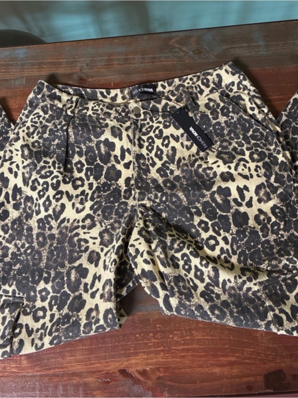 Fashion Nova Wide Leg Cargo Pants Size 1X NWT